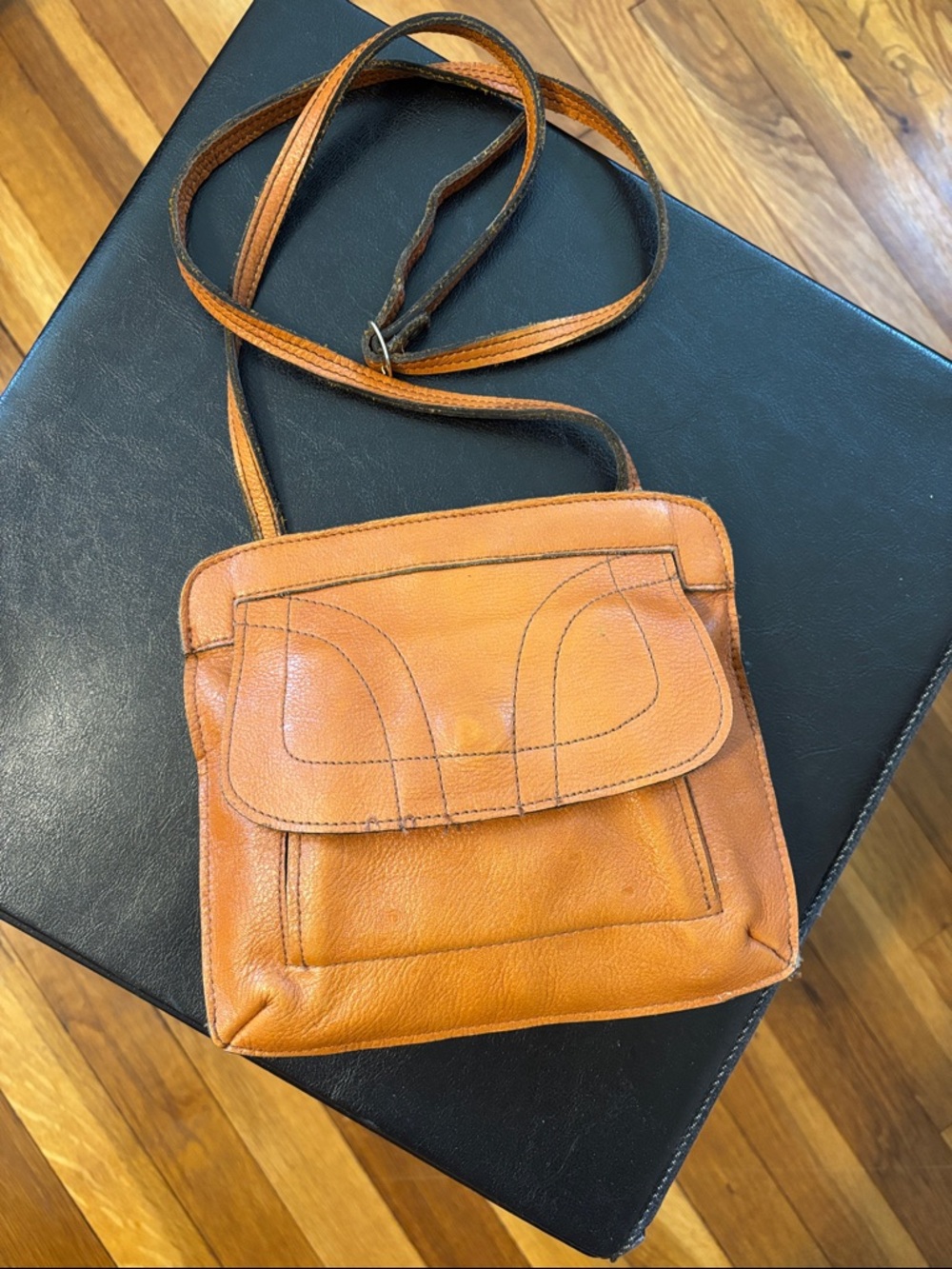 Tan Leather Crossbody Shoulder Bag